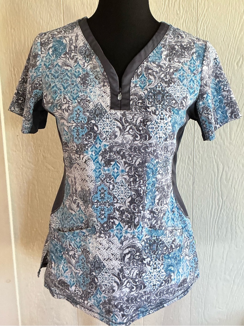 Pioneer Teal & Gray Printed Kids Scrub Top